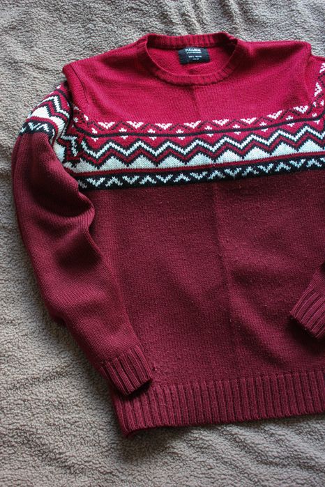 Светр Pull&Bear червоний розмір Л/L