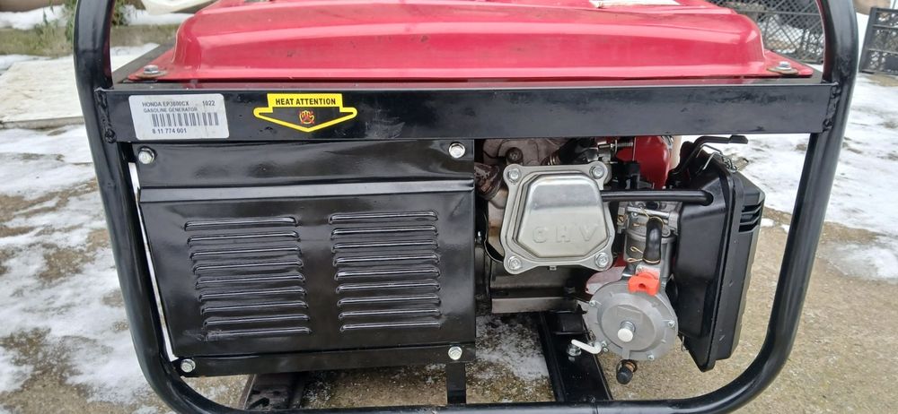Генератор HONDA EP3800CX на бензині і газу