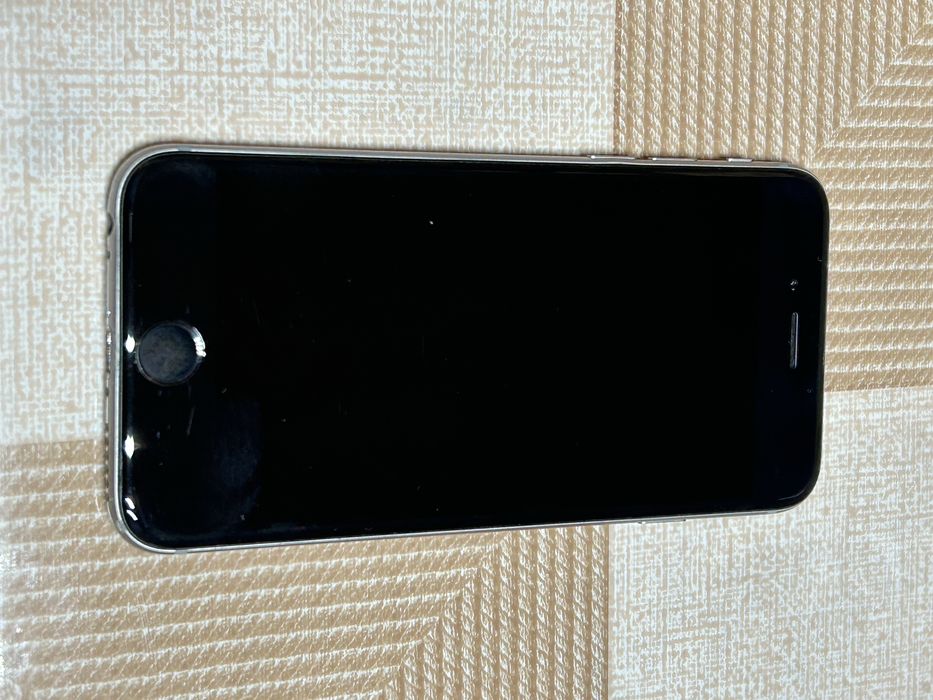 Продам айфоны разных моделей