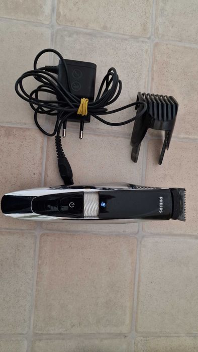 Тример Philips для вусів і бороди (Б/В)