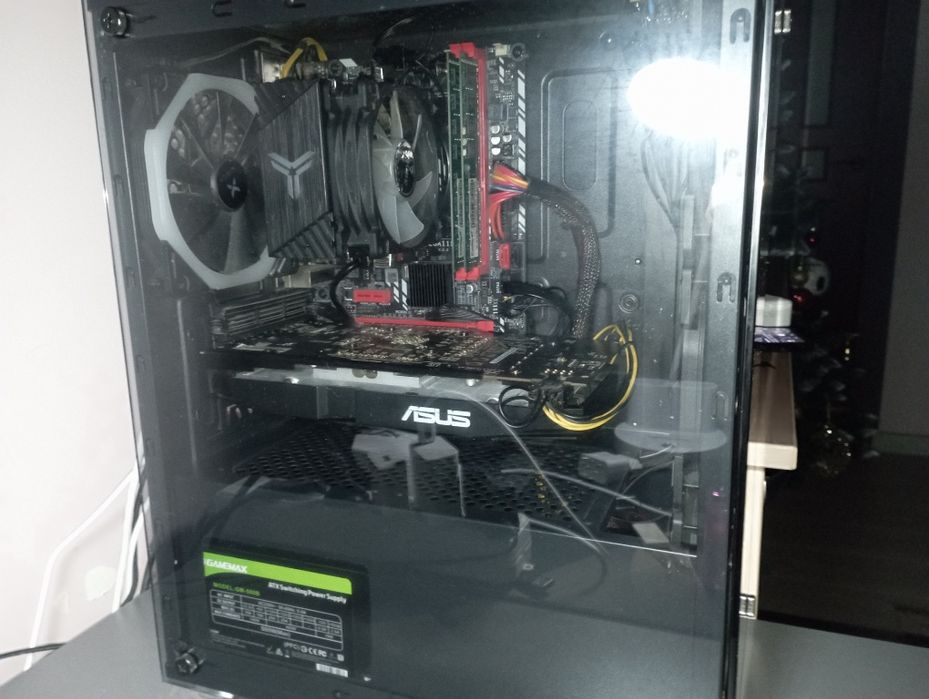 Середній ігровий пк в ідеальному стані