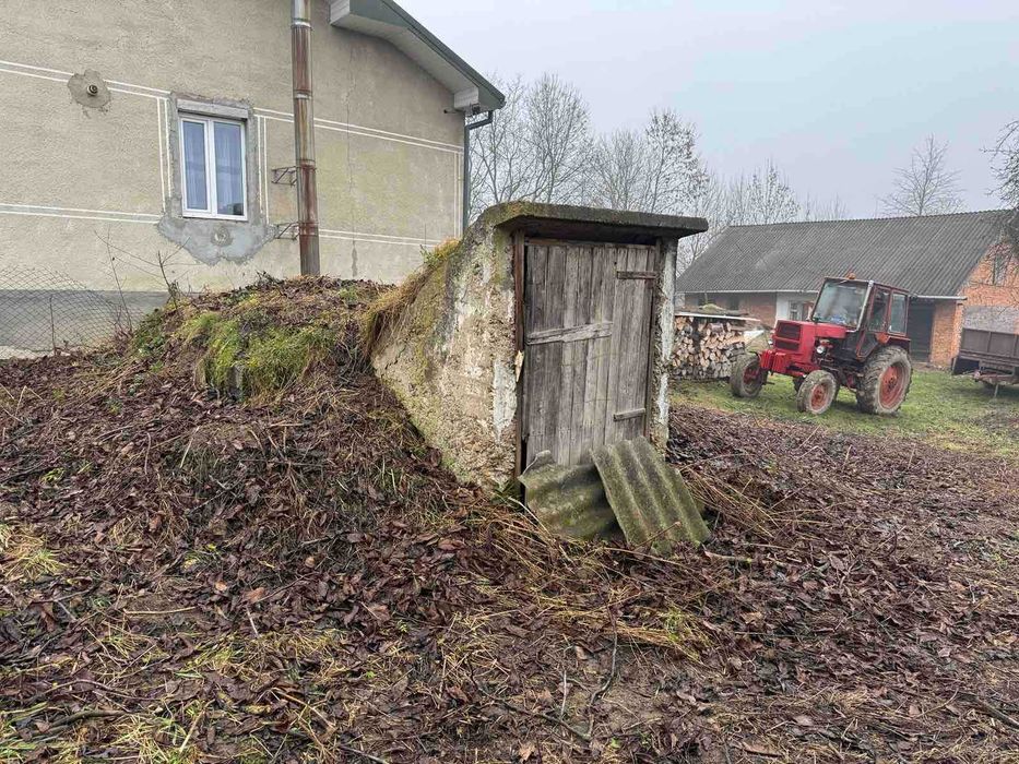 Продаж будинку + земельна ділянка у с. Ваньовичі, Самбірський район!