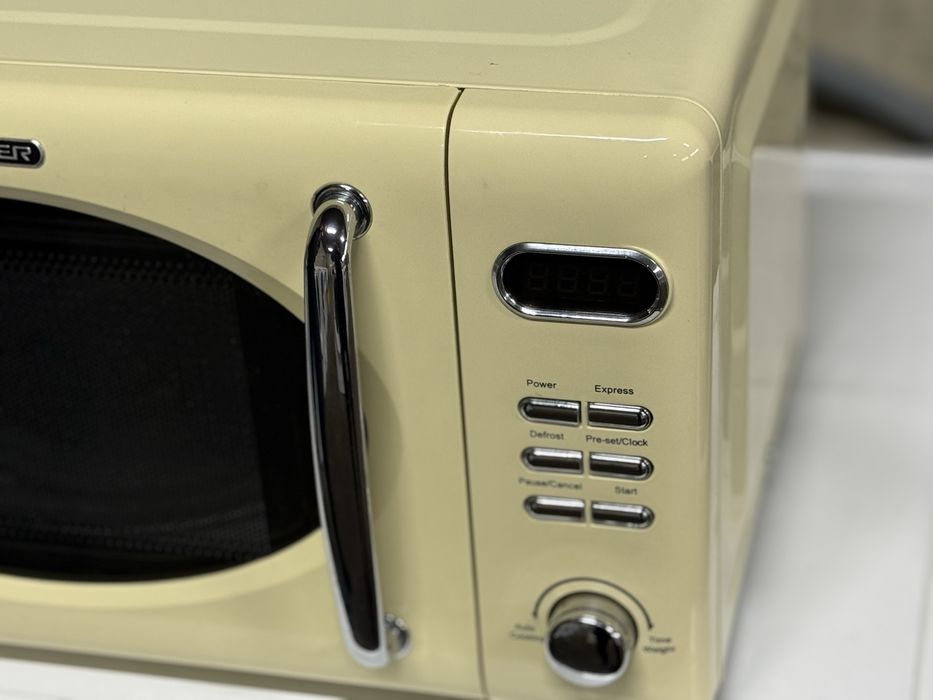 Мікрохвильова піч Schneider з Німеччини ідеал. Ретро