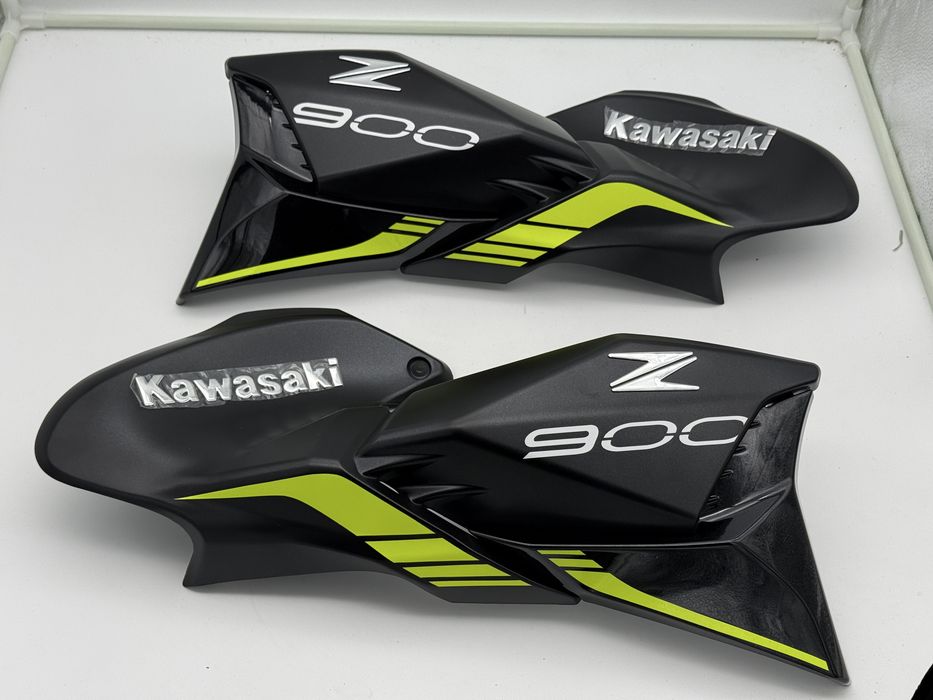 Kawasaki Z900 bok boczek owiewka Lewa