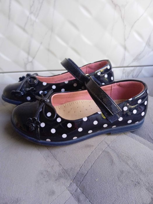Туфельки дитячі лаковані