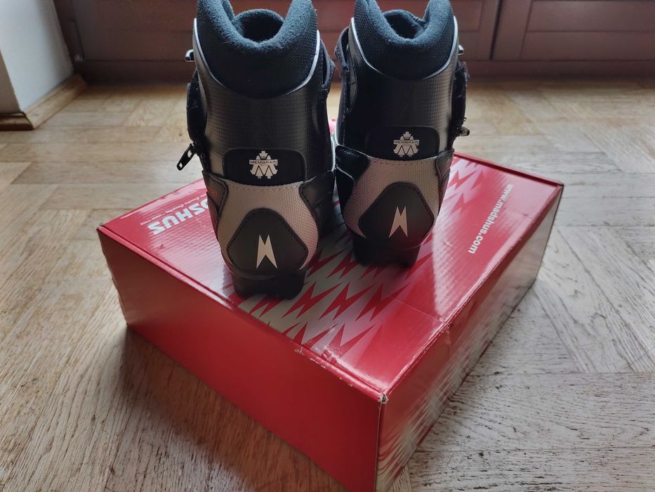 Buty narciarskie biegowe NNN Madshus 37 24cm