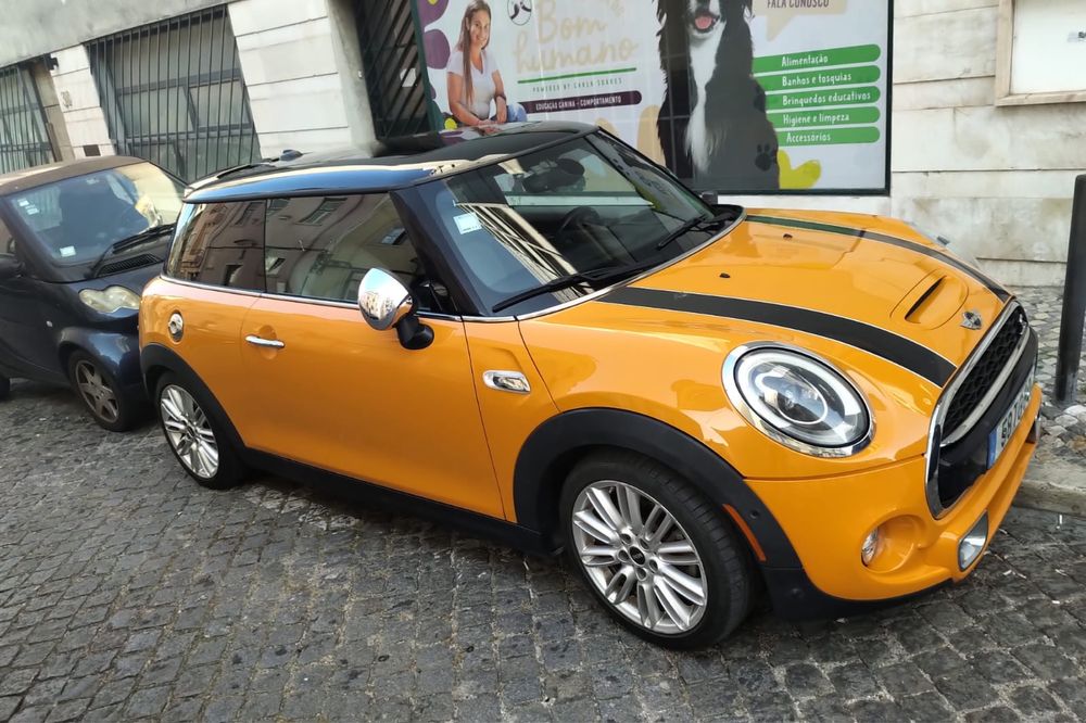 Mini Cooper S com apenas 79.000 quilometros