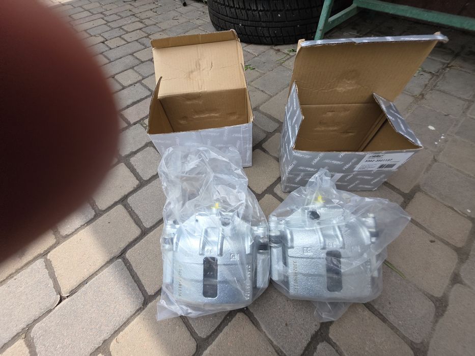 Продам суппорта на газель