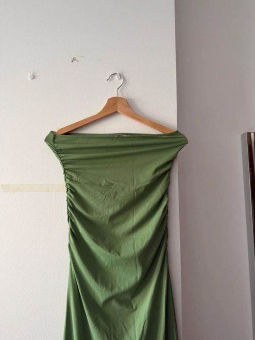 Vestido verde comprido I Pull & Bear (Novo)