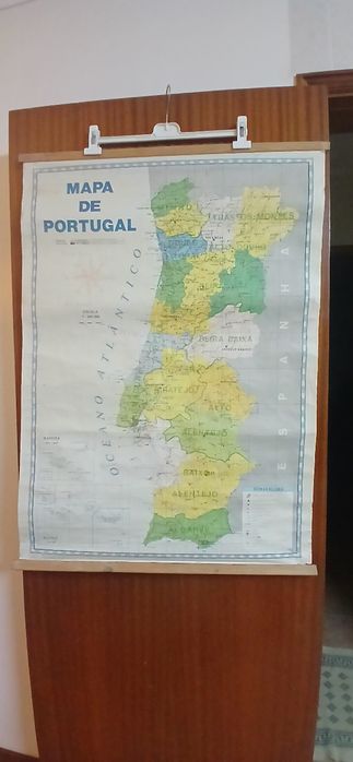 Mapa escolar antigo Portugal