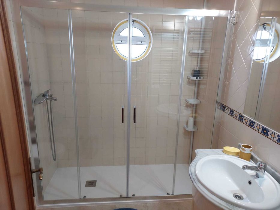 Aluga -se para  férias e fins de semana