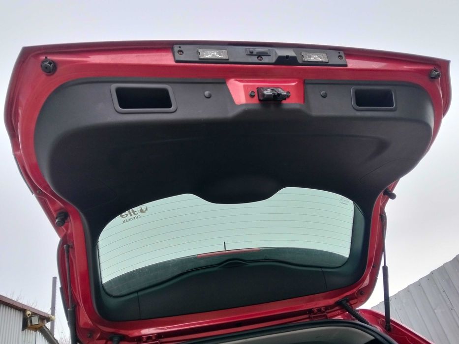 Кришка багажника Renault Kadjar Ляда багажник двері Рено Каджар