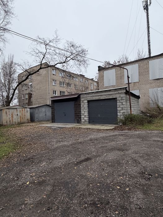 Продам гараж в центрі міста гоголя 66