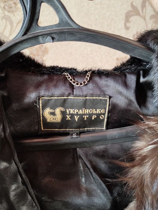 Продам норкову натуральну шубу