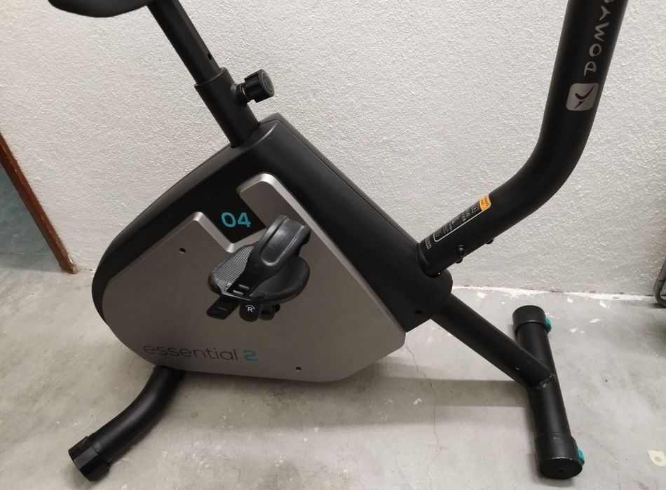 Bicicleta estatica Domyos Essential 2 - Impecável, como nova