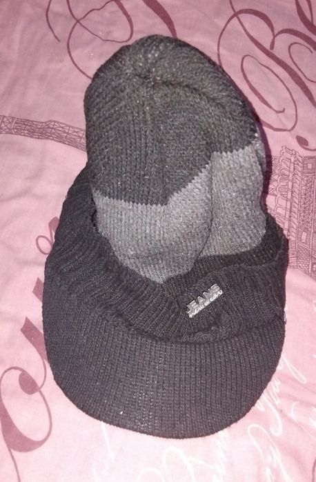 Зимова шапка с шарфом