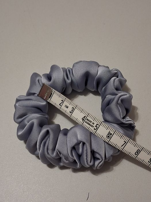 Zestaw 2 scrunchie – szaro-liliowe, nowe!