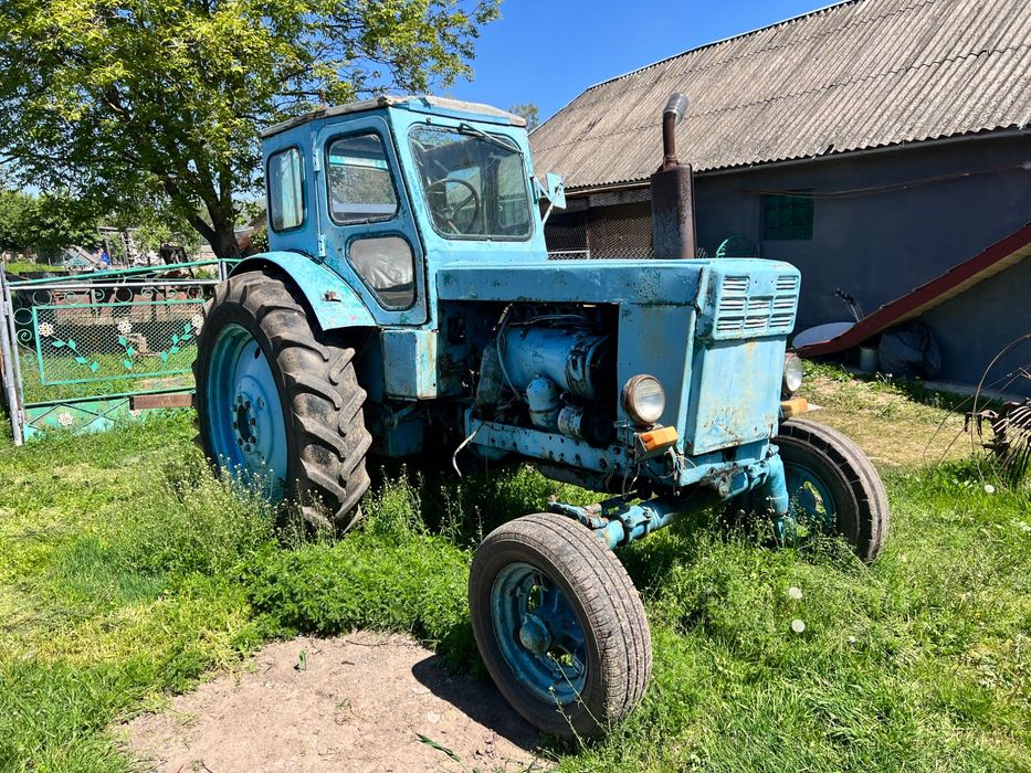 Продам трактор т40