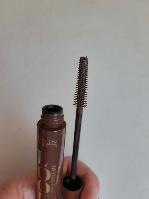 Mascara tusz do rzęs Eveline LOOK UP Full Volume & Lenght Brązowa