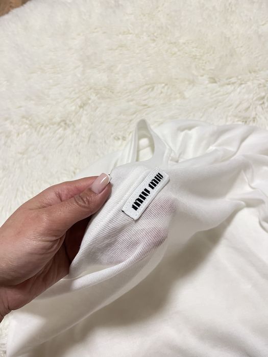 Лонгслів стиль Miu Miu