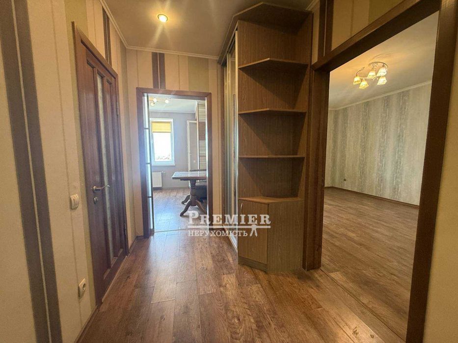 1-кімнатна квартира Вузовський р-н, цегляний будинок 2007 року, 47 м²