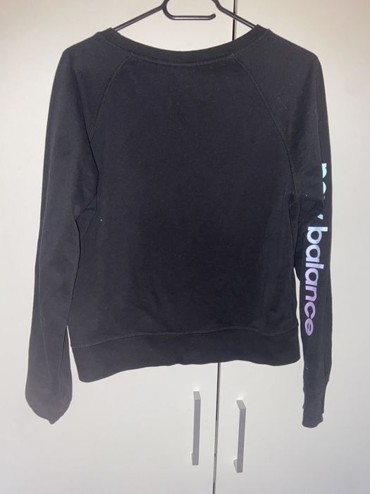 bluza new balance czarna crop
