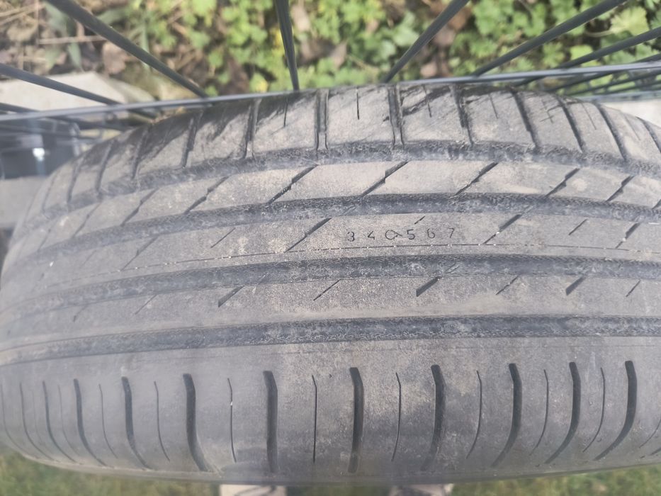 Opony 195/65 R 15  Nokian Wetproof 1