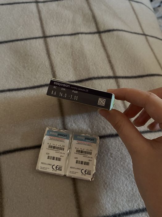 nowe soczewki miesięczne  -3.00