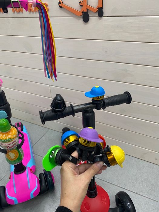 Фара ліхтарик дзвоник стрічки кошик аксесуари на велосипед та самокат