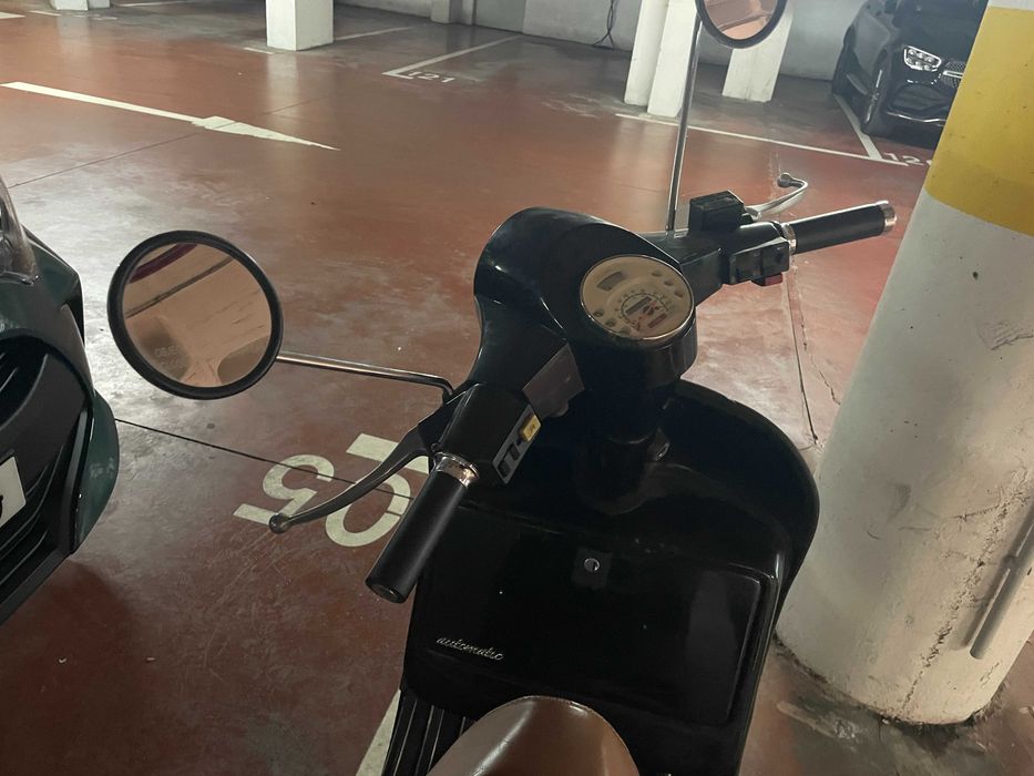 (RESERVADA) LML 125 automática (2015). Com revisão e só 8920 km!