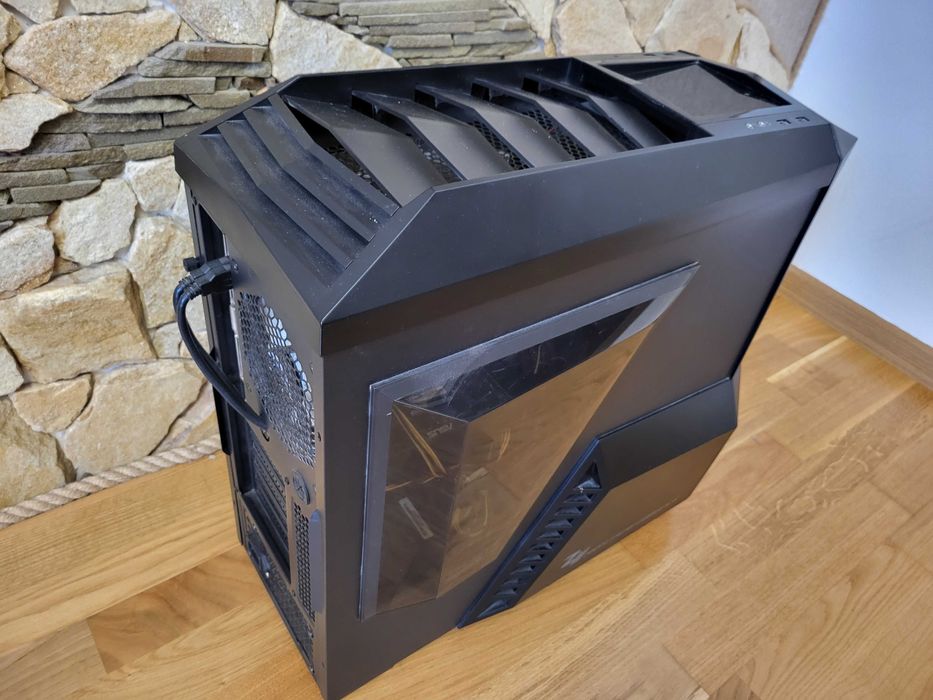 Потужний ігровий комп'ютер