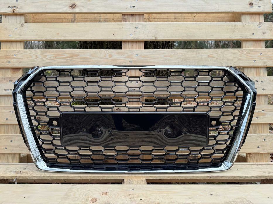 Grill Atrapa A4 B9 15-19 styl RS4 CHROME (z kamerom)
