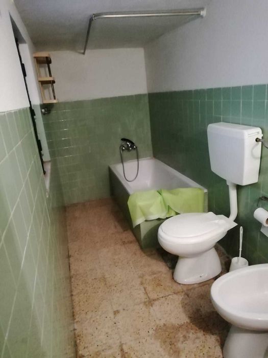 Moradia com 2 Entradas Independentes em Penamacor