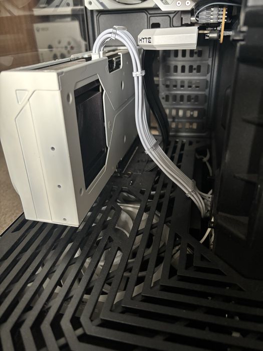 OKAZJA Biały Komputer stajconarny Gamingowy 4070 super