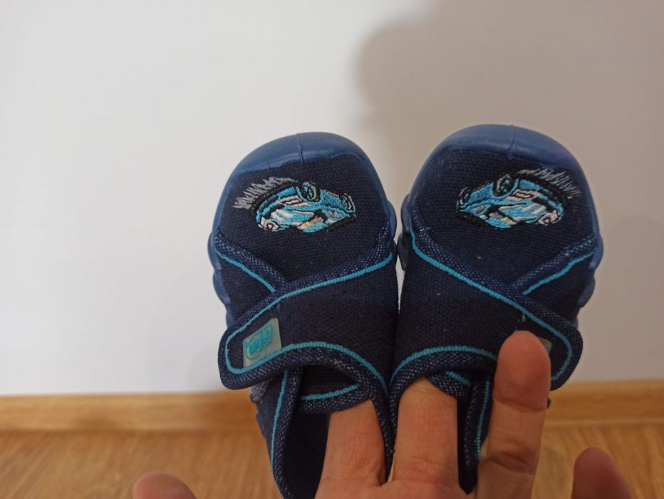 Kapcie papcie na rzep Befado 18