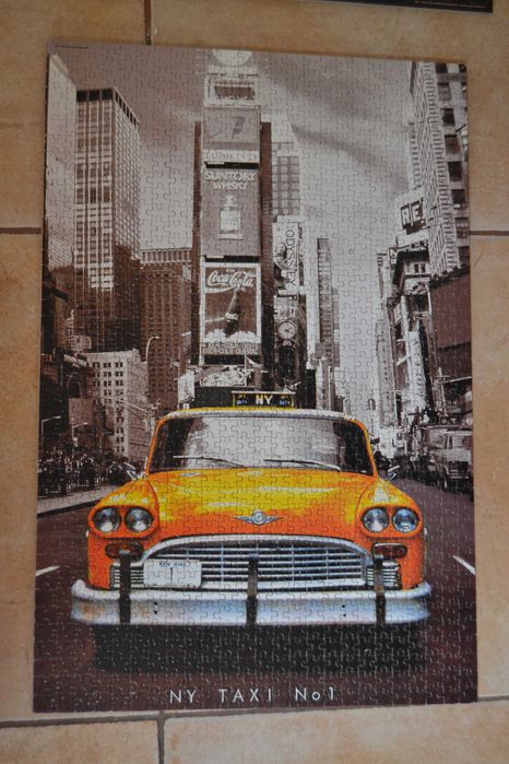 Vários puzzles 1000pcs montados