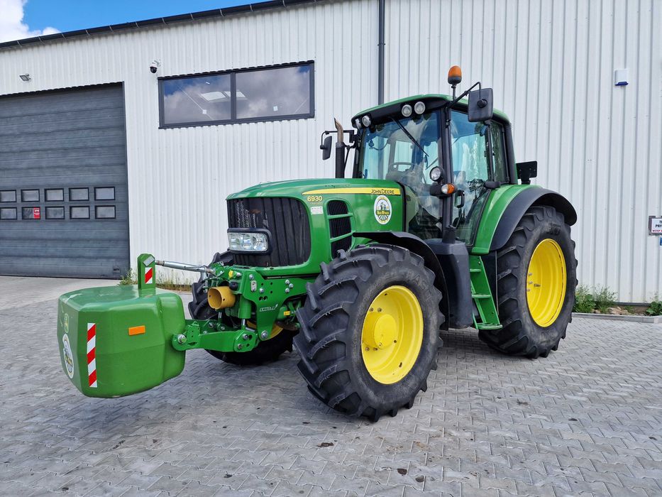 Wynajem ciągnika rolniczego John Deere 6930, 160KM-182KM