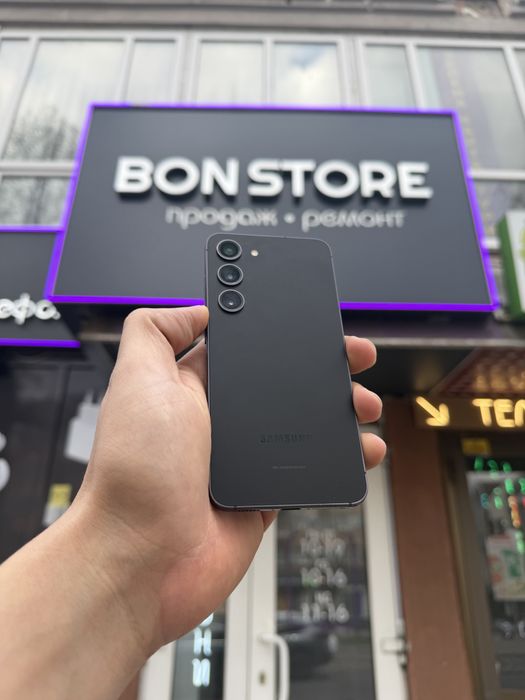 Samsung s23 256gb. Компактний та зручний