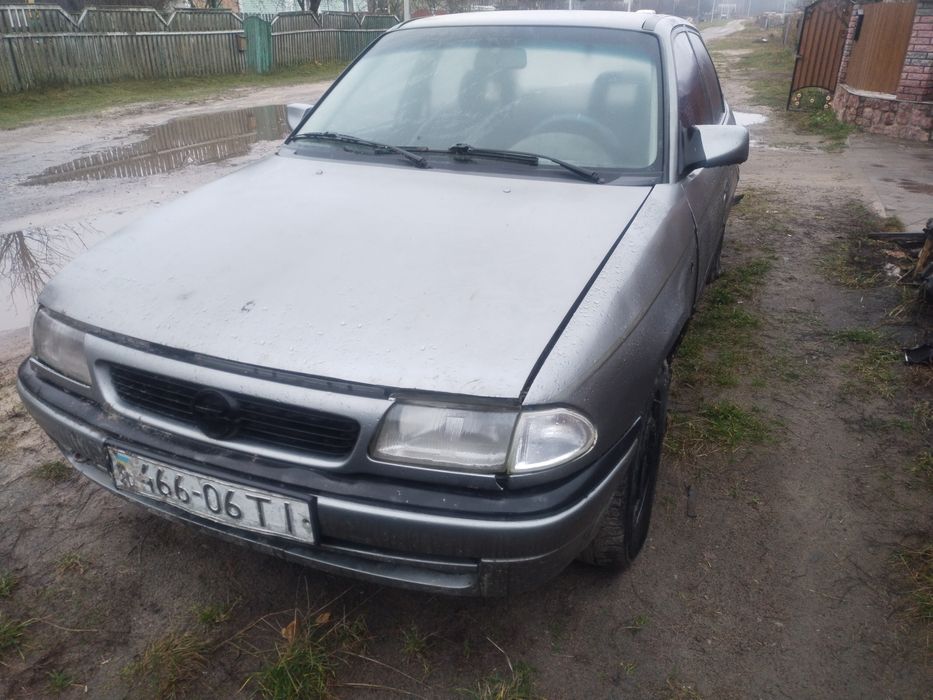 Опель Астра ф 1, 6 бензин