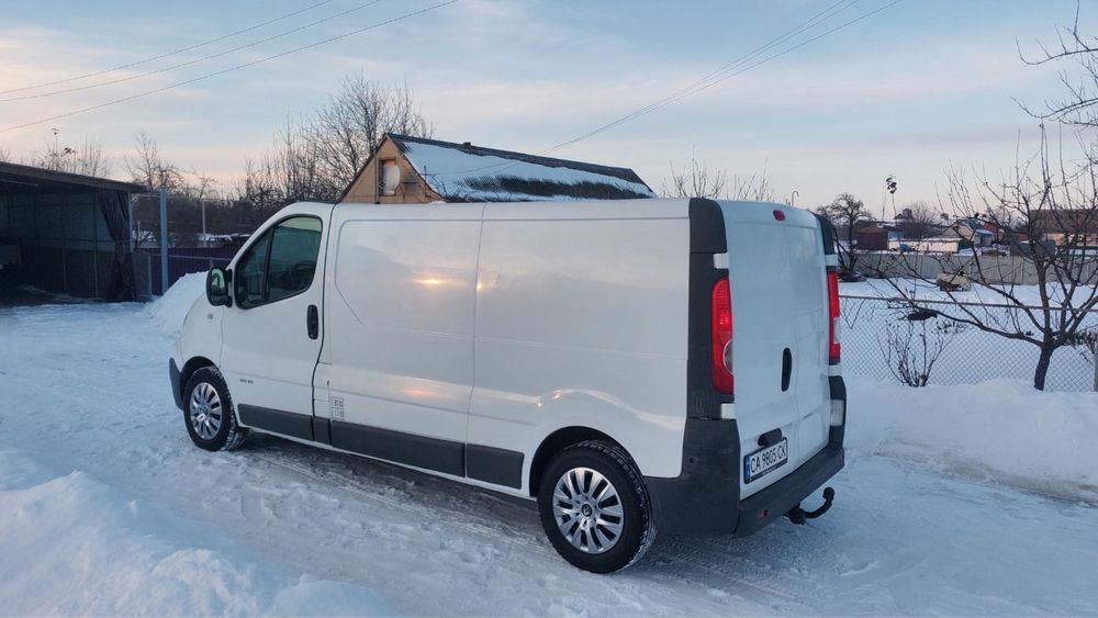 Рено трафік 2014року