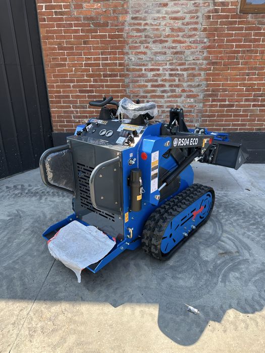 Mini ładowarka Rippa RS 04  z silnikem Briggs& Stratton