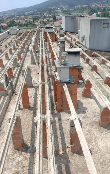 Coberturas residencial e comercial .