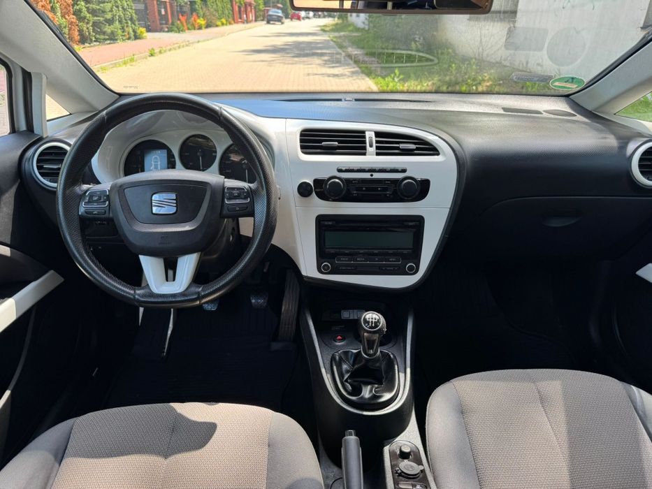 Seat Leon 2010 r. 1.6 diesel/ Ładny/Zadbany