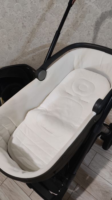 Коляска Inglesina aptica xt