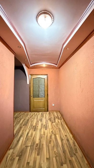 Вигідна ціна за 1к квартиру, 57м2. Перший поверх. Терміново.
