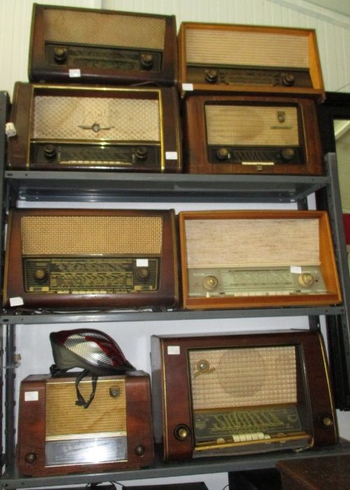 Radio gira discos antigo