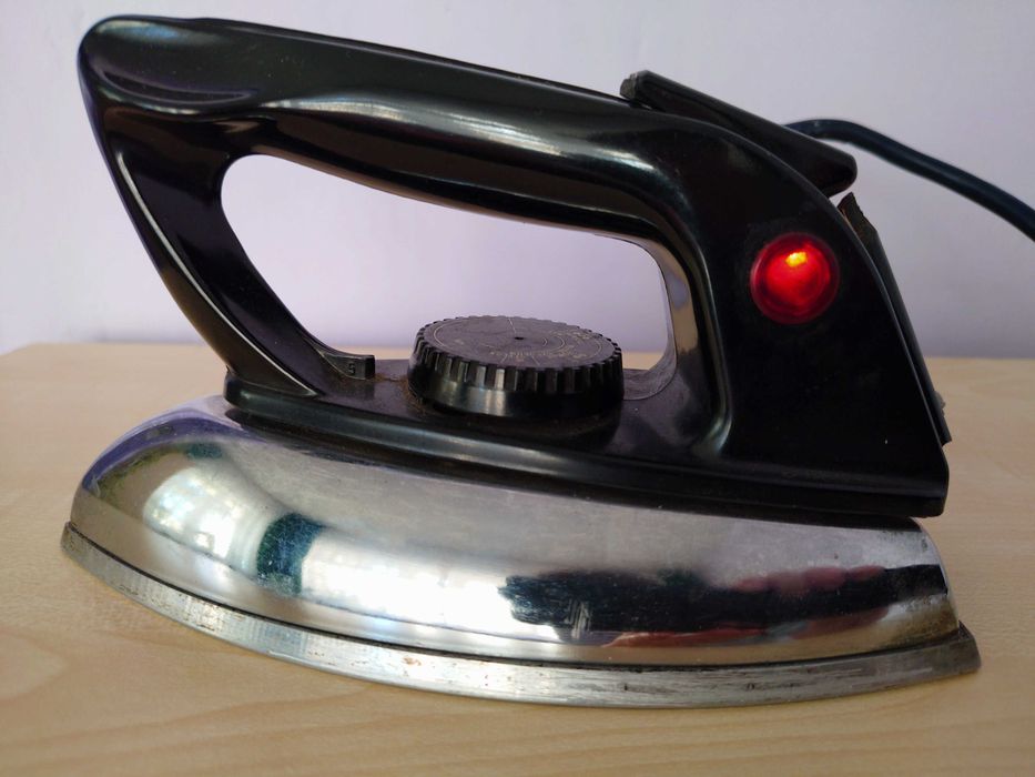 Żelazko Dezamet 220V sprawne
