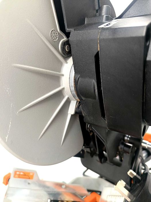 piła ukośnica z posuwem evolution r185sms 1000w 185mm