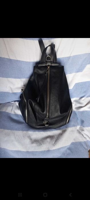 Mochila preta - Paco Martinez