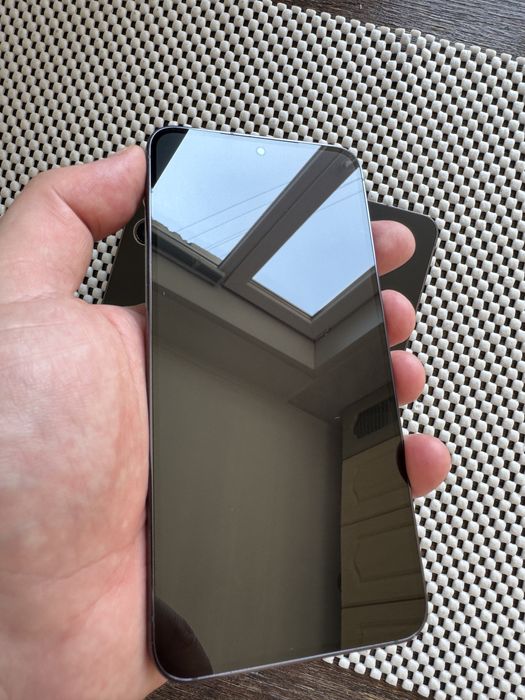 Samsung S23 128 в ідеальному стані Snapdragon